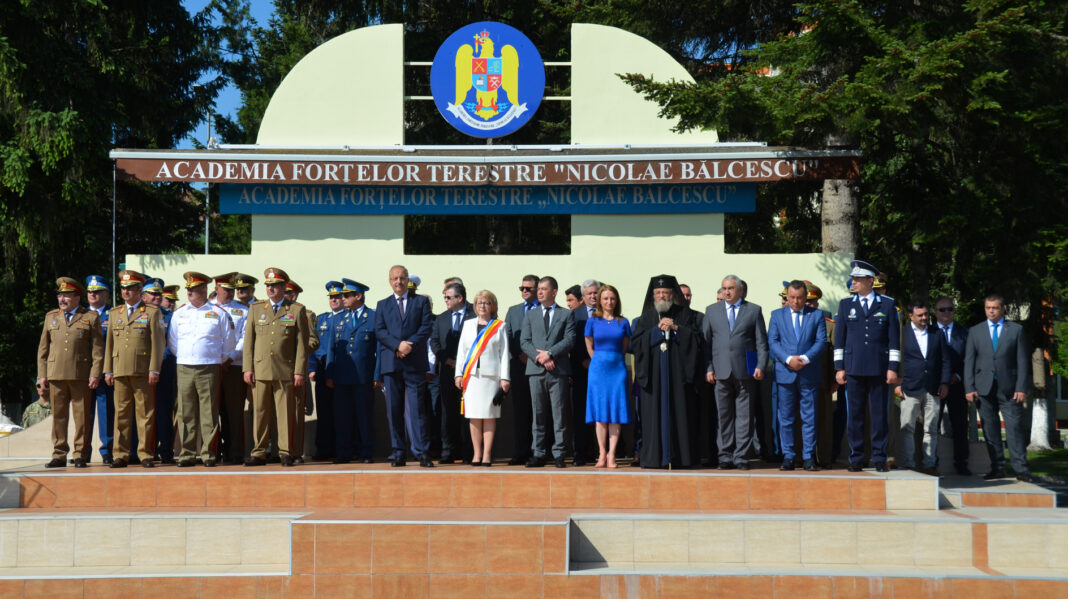 Ministerul Apărării Naționale, prezent la Ziua Academiei Forțelor Terestre „Nicolae Bălcescu” din Sibiu